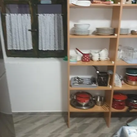 Δωμάτια σε οικογενειακή κατοικία Zorin House