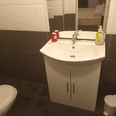 Zorin House Δωμάτια σε οικογενειακή κατοικία