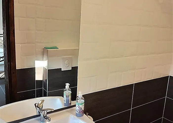 Quarto em Acomodações Particulares Zorin House *