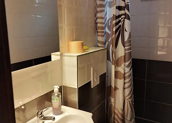 Zorin House Quarto em Acomodações Particulares Jezera