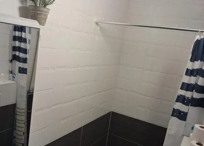 Quarto em Acomodações Particulares Zorin House