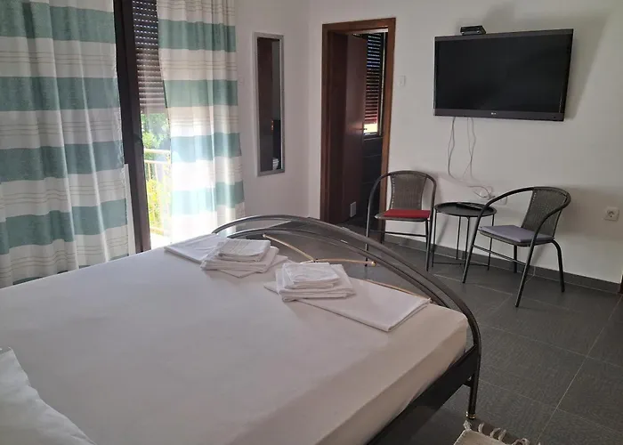 Zorin House Quarto em Acomodações Particulares Jezera